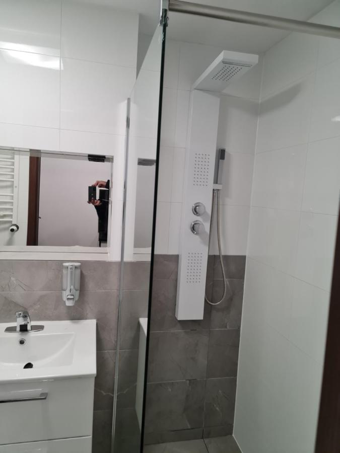 Eldom-Noclegi Rogozinska 29E Wągrowiec Exterior foto